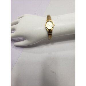 Citizen Quartz Women’s Watch – Stainless Steel 350365 Gold Tone Pre Owned